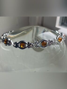 Silvertone Bracelet with Amber Brown/Citrine Color Crystals